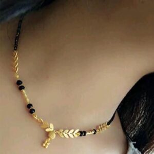 Daily use Gold Short Mangalsutra Designs for women