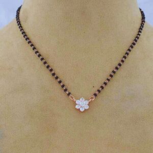 Women's Short Mangalsutra Design